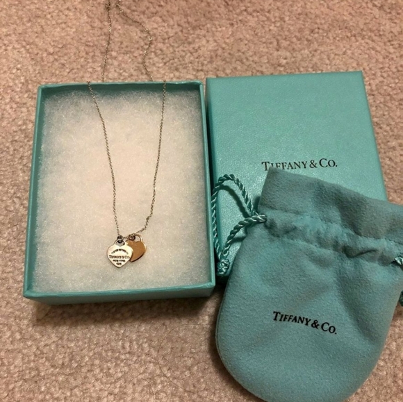 Tiffany and Co. Double Heart Necklace (with a 18k Solid Gold Pendant) - Picture 1 of 3